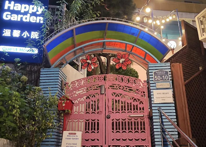 Konukevi Happy Garden *